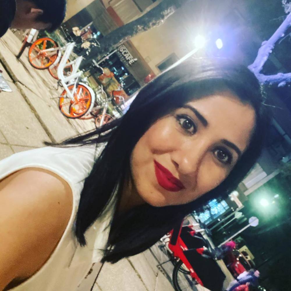 Meet your Posher, Lucía